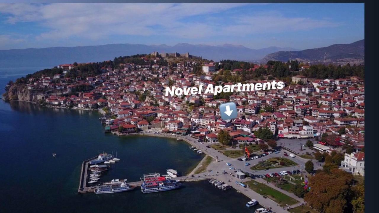Novel Town Square *